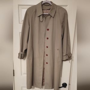 Etienne Aigner classic trench coat size 14 petite